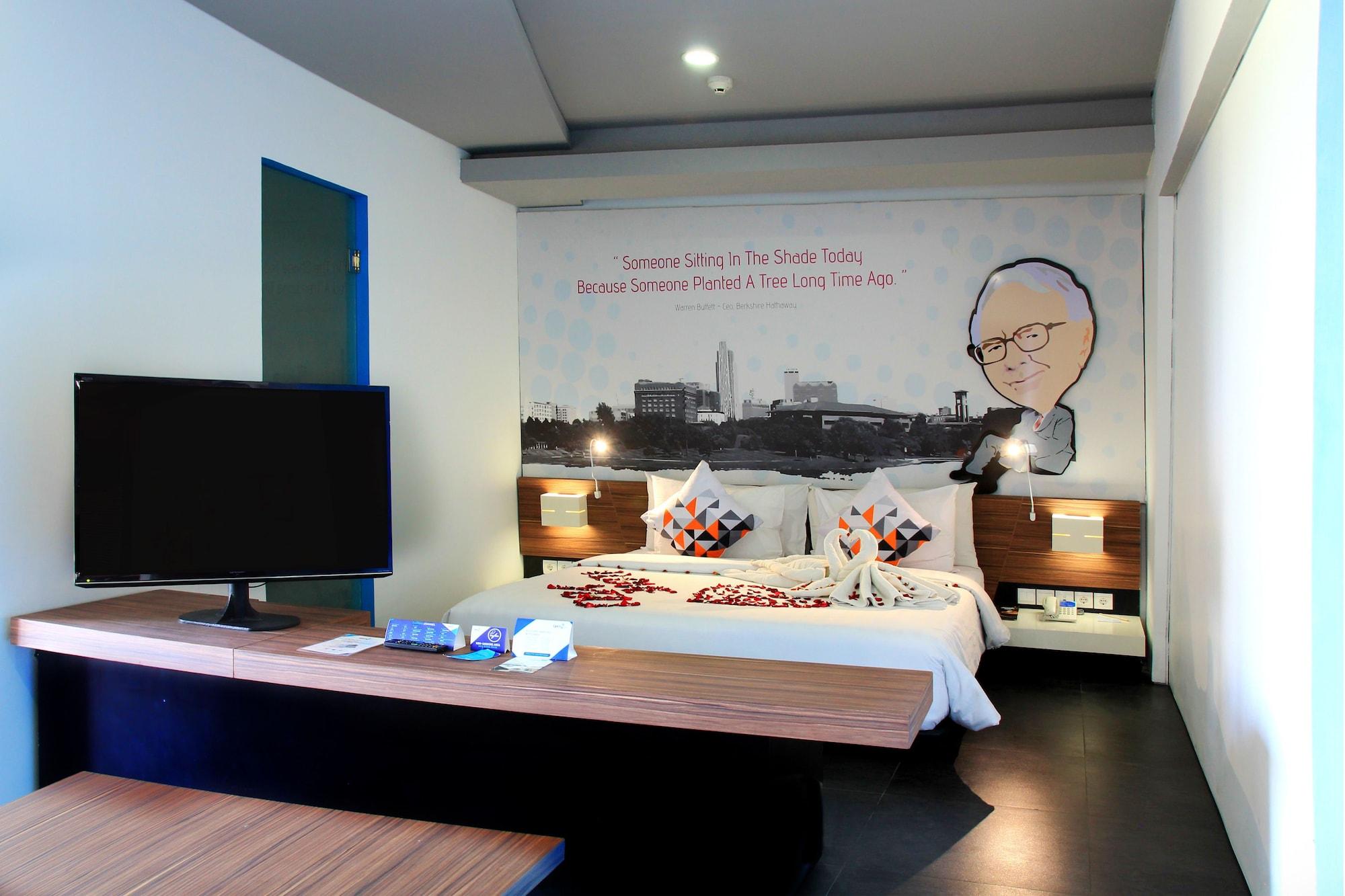 Berry Biz Hotel Seminyak Kültér fotó