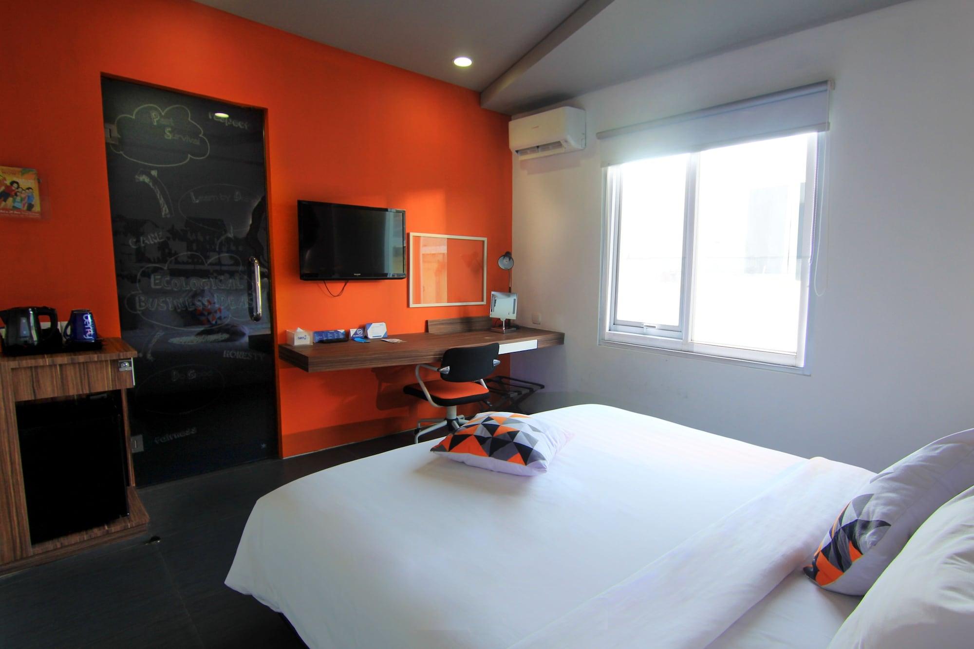 Berry Biz Hotel Seminyak Kültér fotó