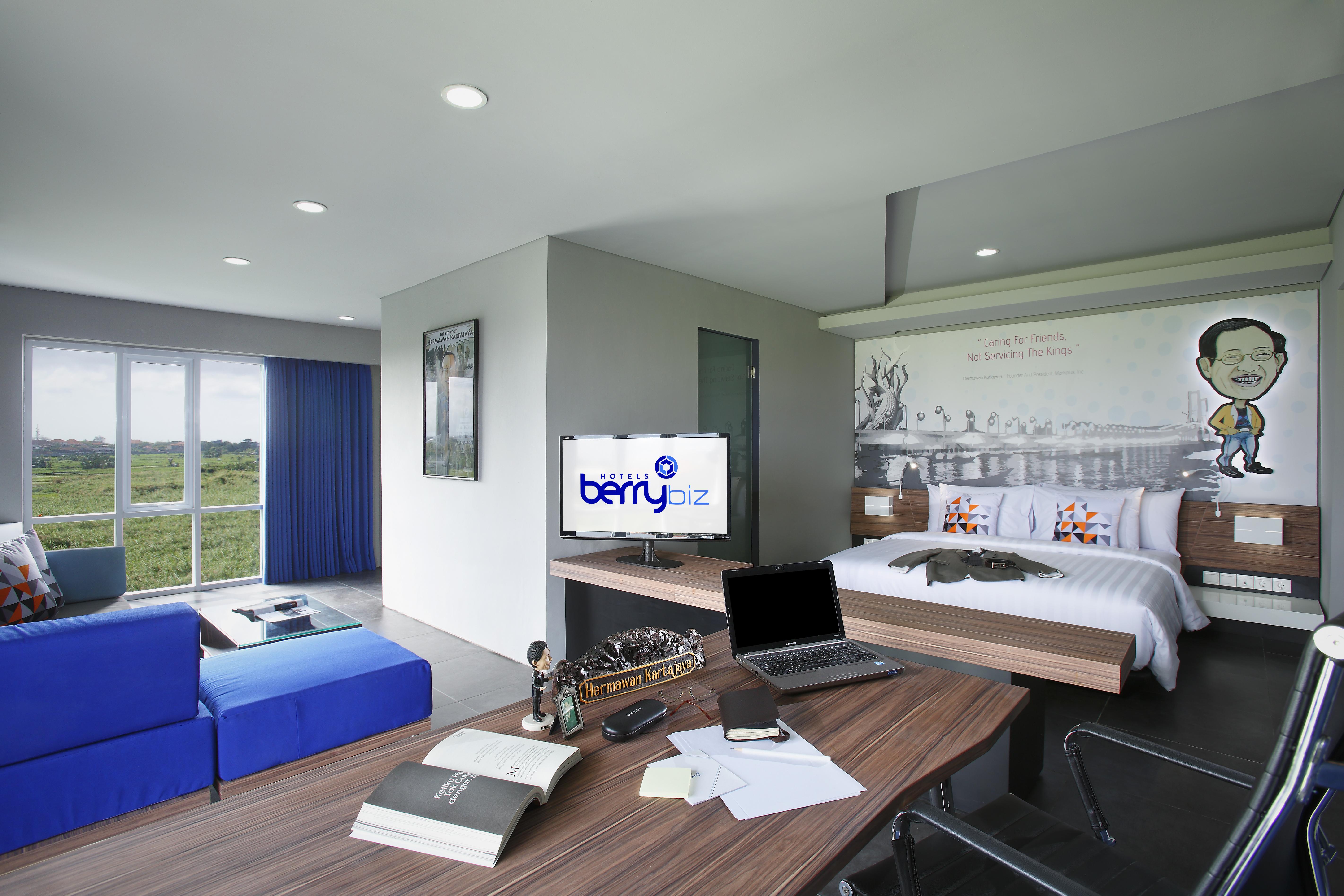 Berry Biz Hotel Seminyak Kültér fotó